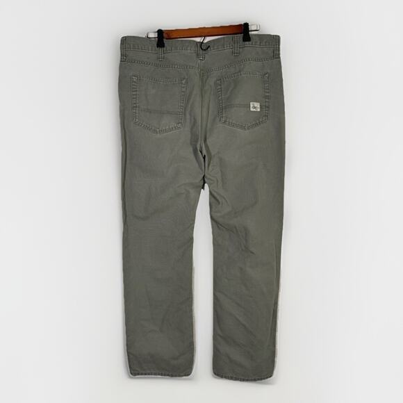 Eddie Bauer Jeans Men's 36x32 Green Medium Wash Relaxed Straight Leg Jeans - Picture 2 of 4